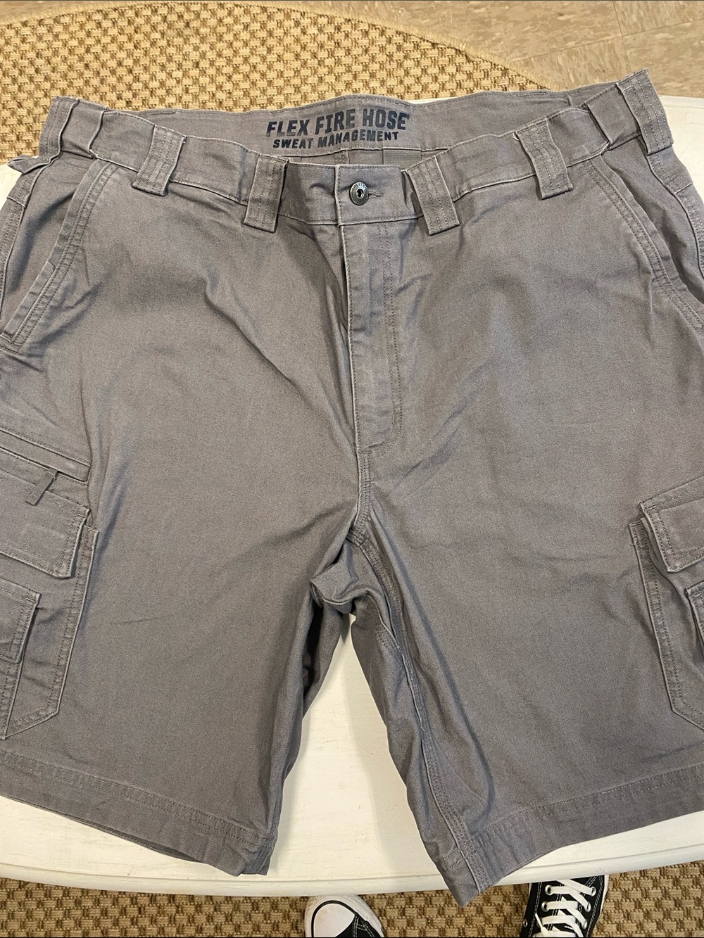 Duluth Trading Co Gray Flex Fire Hose Cargo Shorts